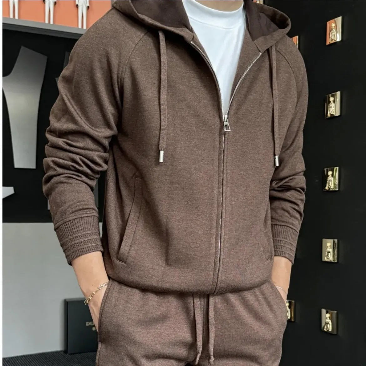 Basic tracksuit